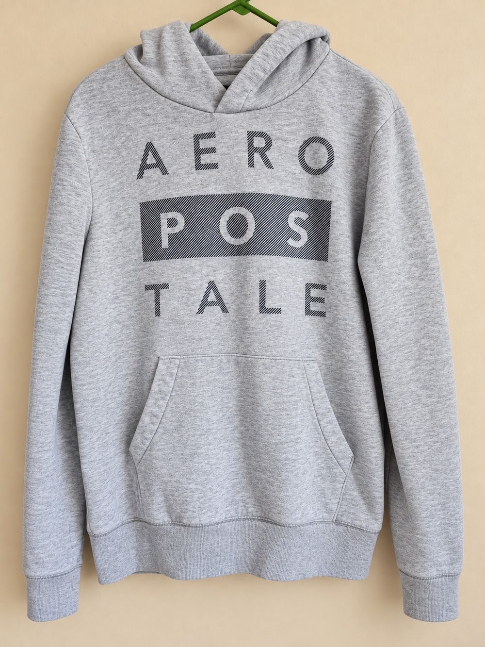 Aeropostale Men's Light Gray Pullover Hoodie with Black Logo Size XL